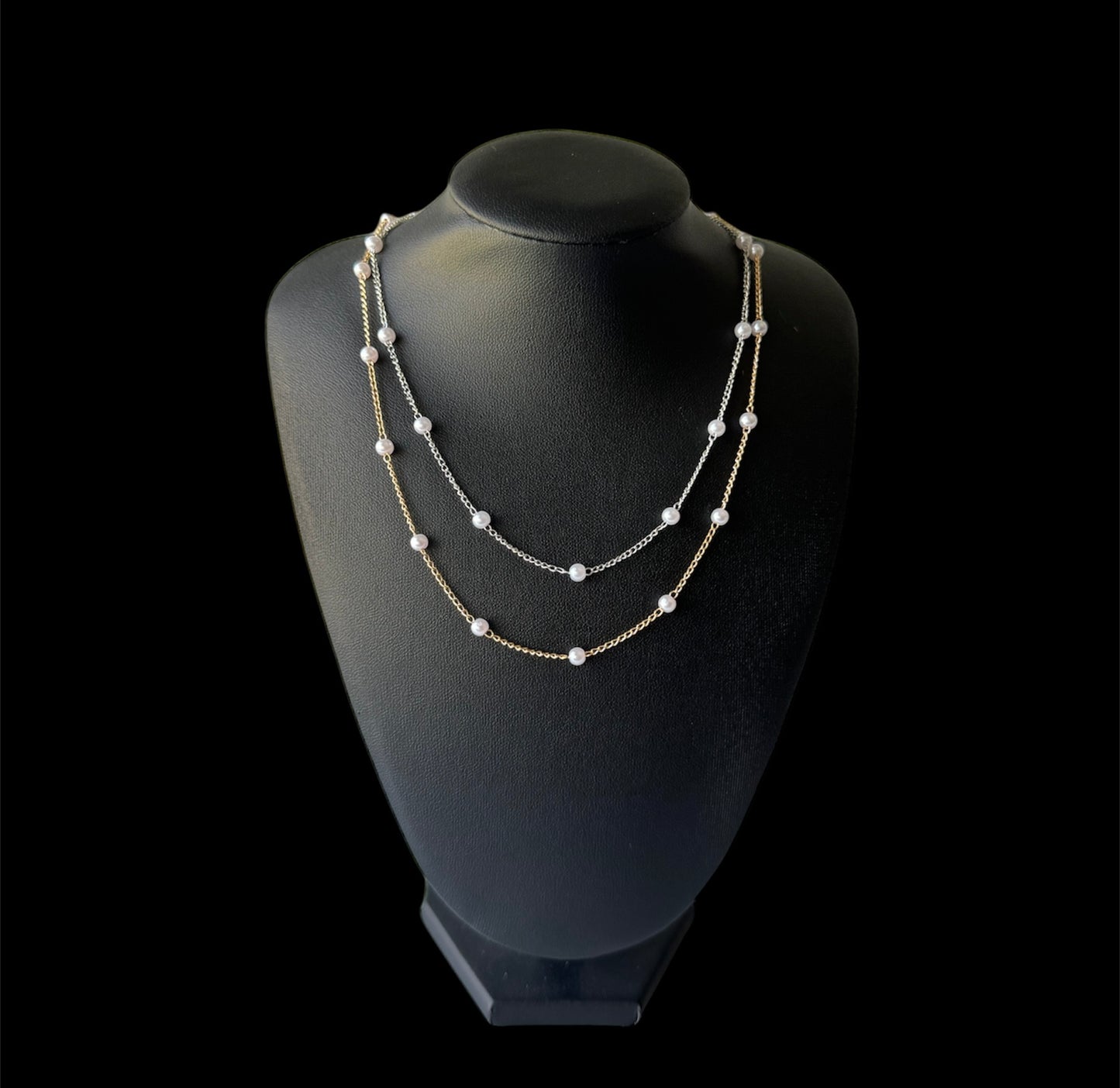Dainty Pearl Necklace