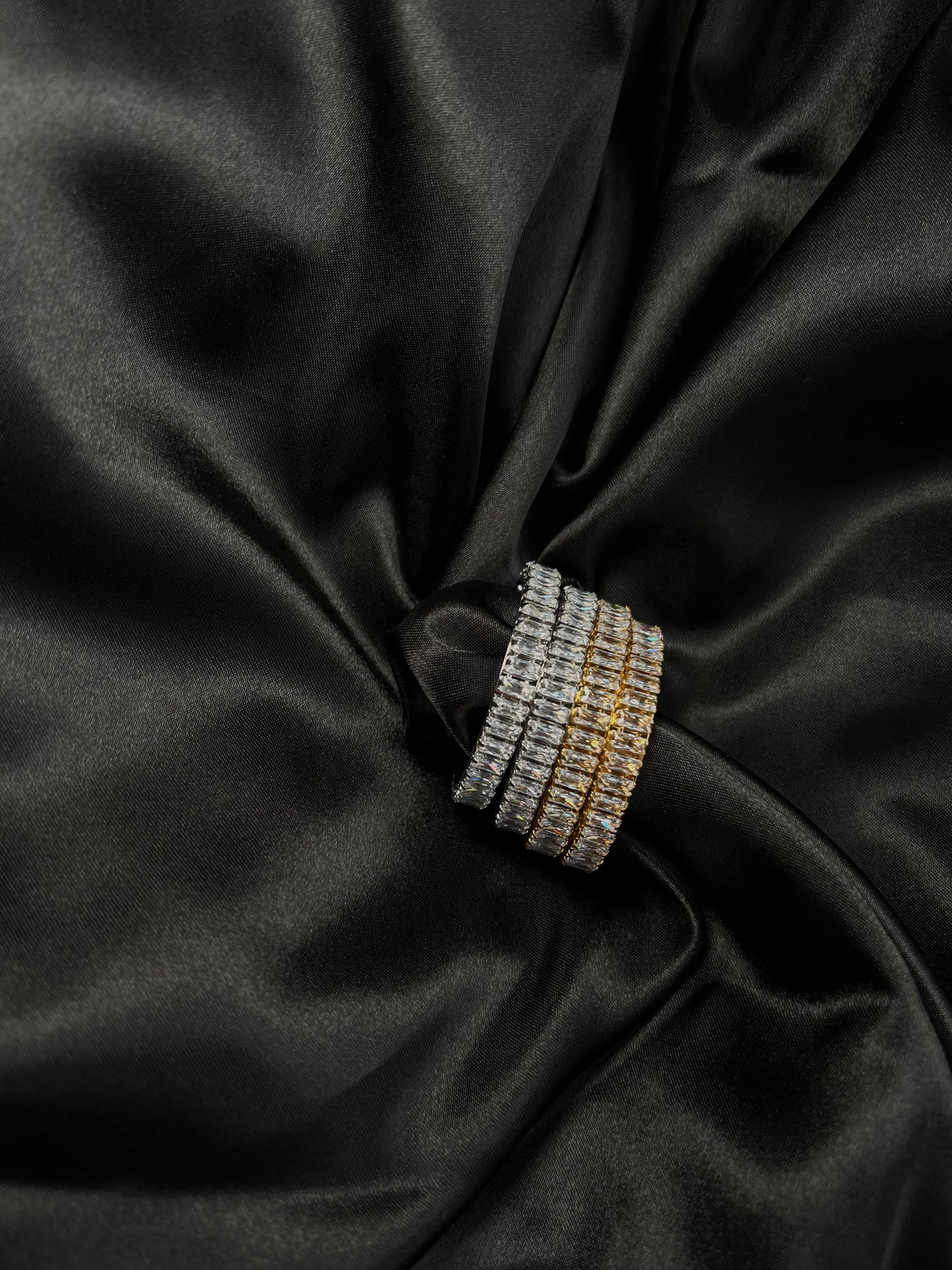 Showstopper Hoops