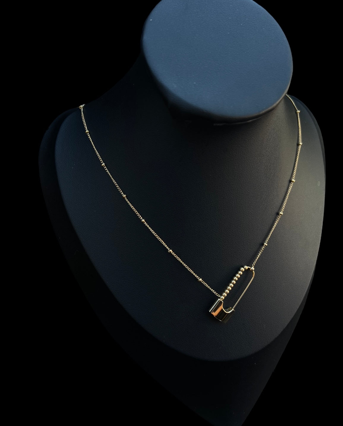 Dainty Bubble Clip Necklace