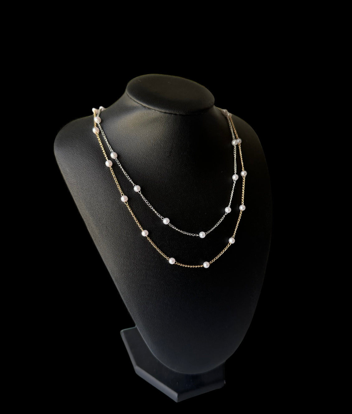 Dainty Pearl Necklace