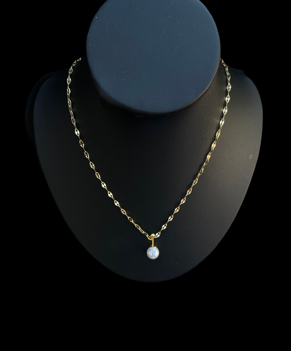 Enchanted Pearl Necklace