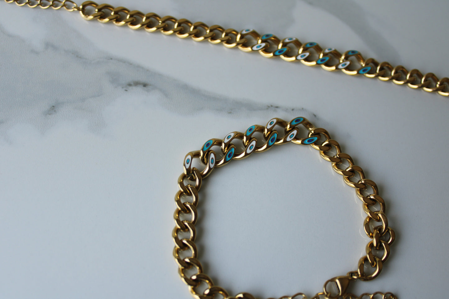 Eyes On You Chain Bracelet