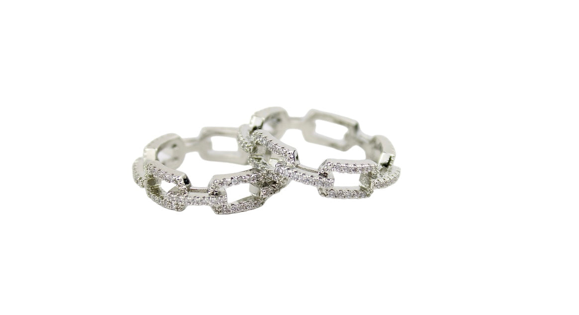 Icy Chain Link Ring
