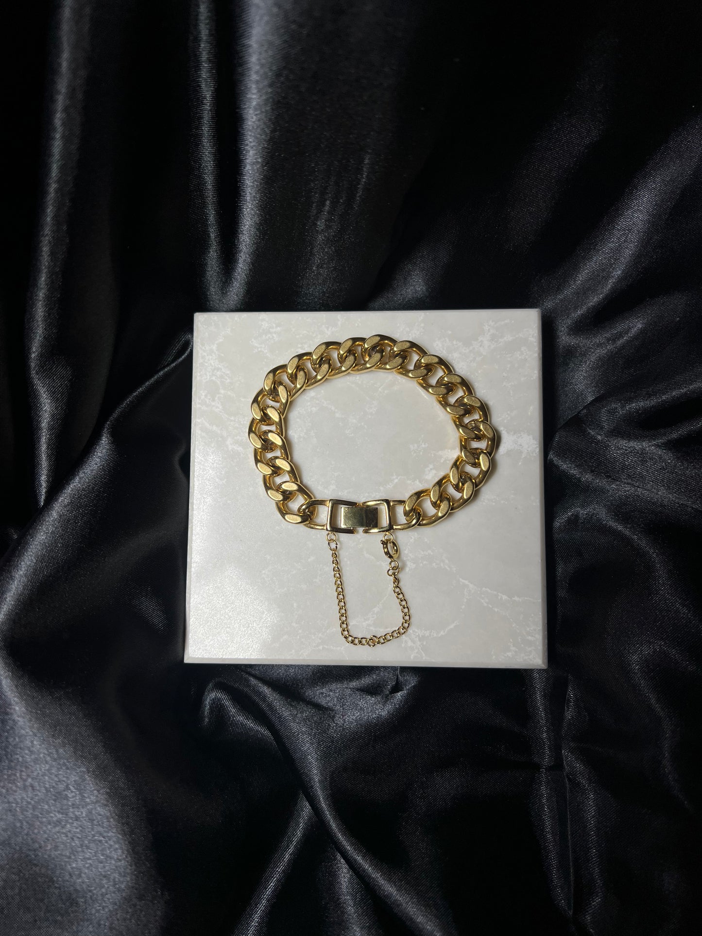 Bold Cuban Link Bracelet