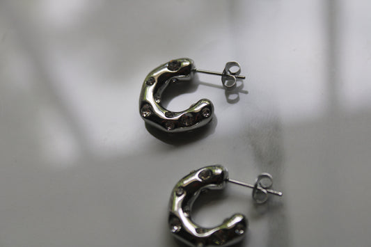 Silver Glow Earrings