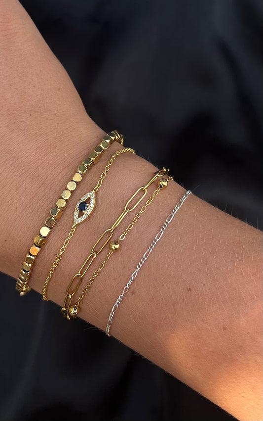 Gold Beaded Chain Bracelet￼