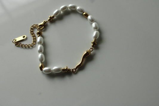 Italian Pearl Bracelet🌶️