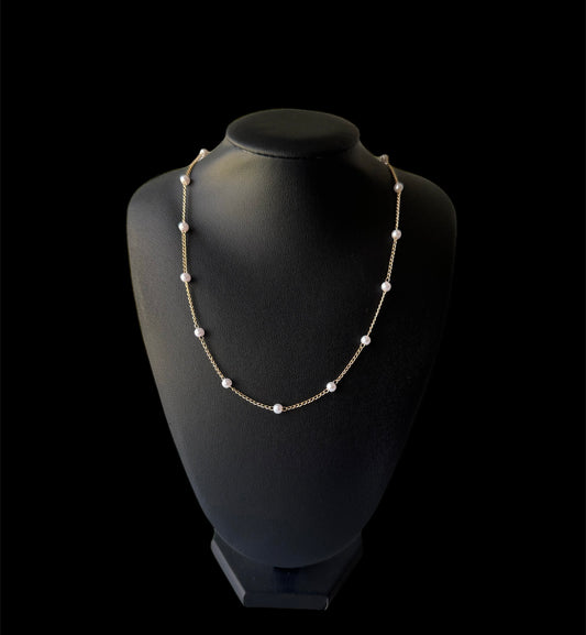 Dainty Pearl Necklace